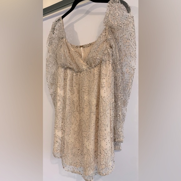 Excellent Condition, Free People "Heavenly Lace Tunic/Dress", Size Small - Picture 4 of 16